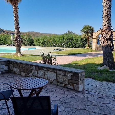 Niforos Panorama Apartment Vovikes Luaran gambar