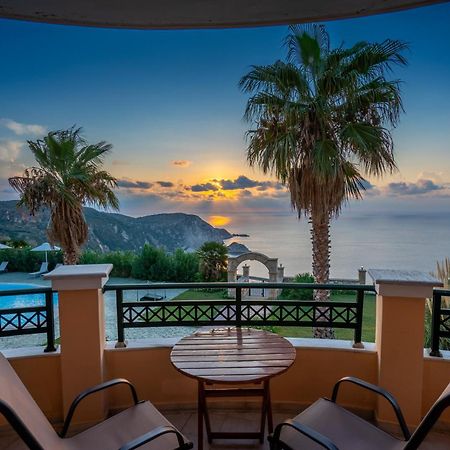 Niforos Panorama Apartment Vovikes Luaran gambar