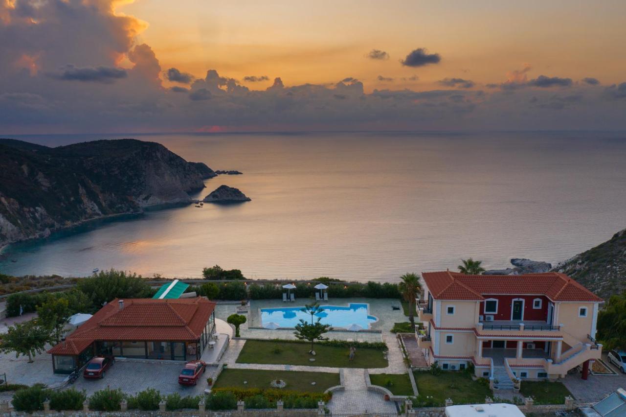 Niforos Panorama Apartment Vovikes Luaran gambar